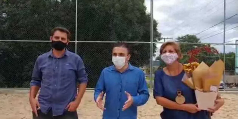 Deputado também participou da inauguração simbólica do novo complexo esportivo da cidade