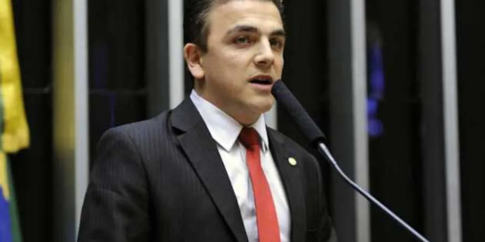 Imagem ilustrativa da imagem Aliel questiona Ministério da Saúde sobre doses de vacinas