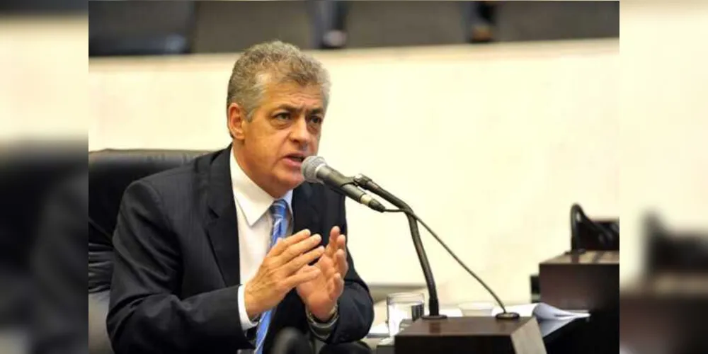 Péricles foi vereador, prefeito de Ponta Grossa e deputado estadual