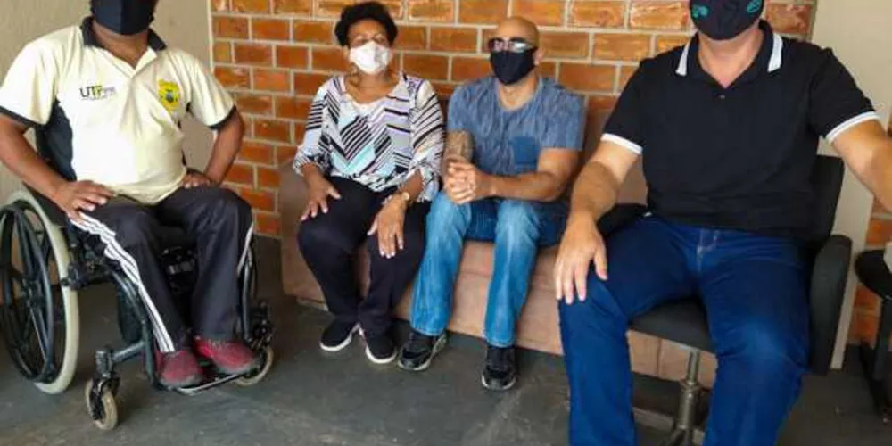 Imagem ilustrativa da imagem JK quer prioridade na vacinação para as pessoas com deficiência