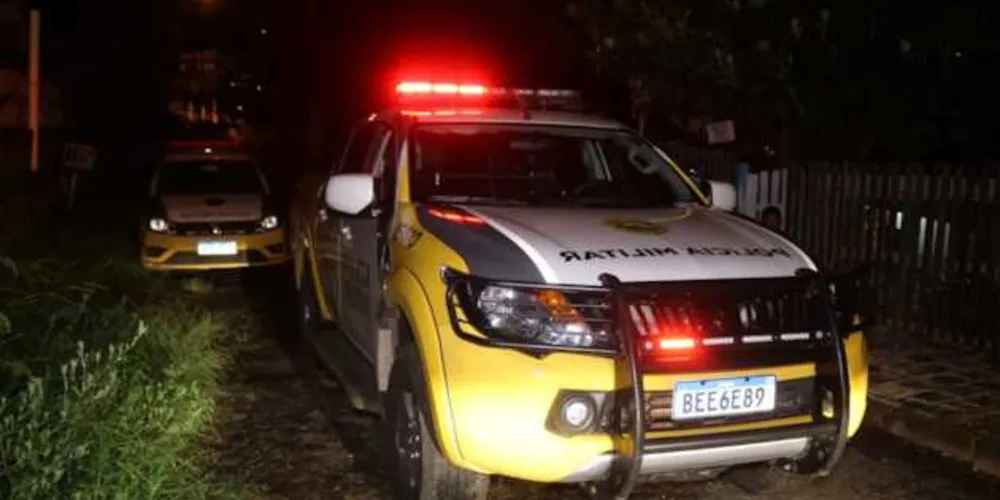 Vítima foi levada ao hospital com ferimentos graves, com risco à vida; ninguém foi preso