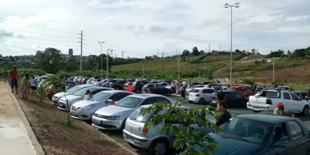 Grupo se reuniu no Lago de Olarias 
