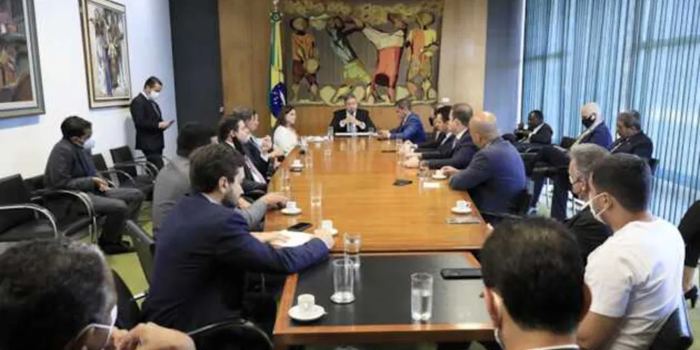 A nova votação ocorrerá nesta quarta-feira (3), às 10h. 