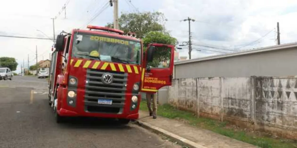Imagem ilustrativa da imagem Idosa esquece panela no fogão e bombeiros são acionados