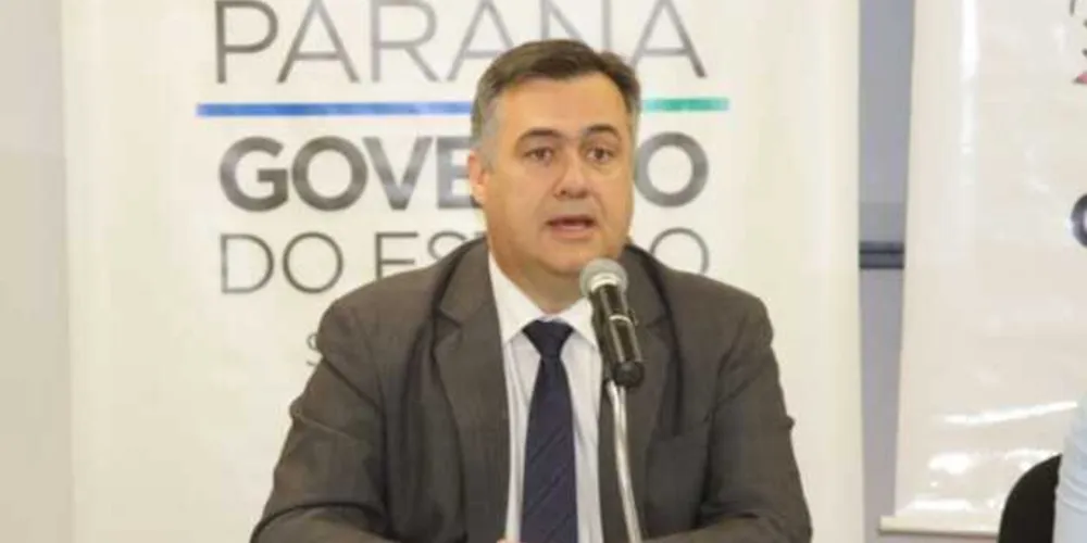 Imagem ilustrativa da imagem Secretário de Saúde do Paraná testa positivo para Covid