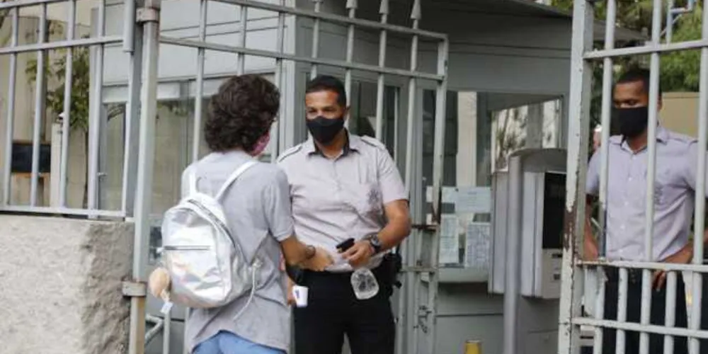 Estudantes relatam também que salas estavam mais vazias ontem (7) do que no primeiro dia de prova, no dia 31.