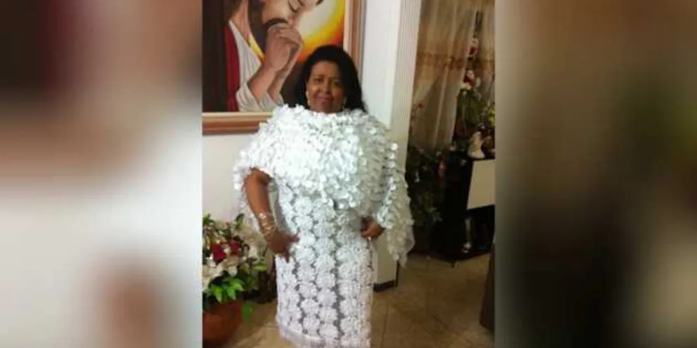 A competente advogada Vera Laranjeira Manoel foi muito cumprimentada pela passagem de seu aniversário na última segunda-feira (8). Vera sempre atuante nas causas culturais da nossa cidade, sempre esbanja sua alegria de viver por onde passa. Da coluna RC os votos de felicidades e muita celebração