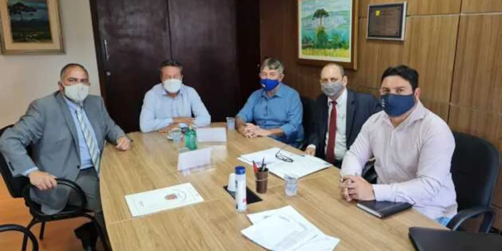 Reunião definiu estratégias a serem adotadas pelo município