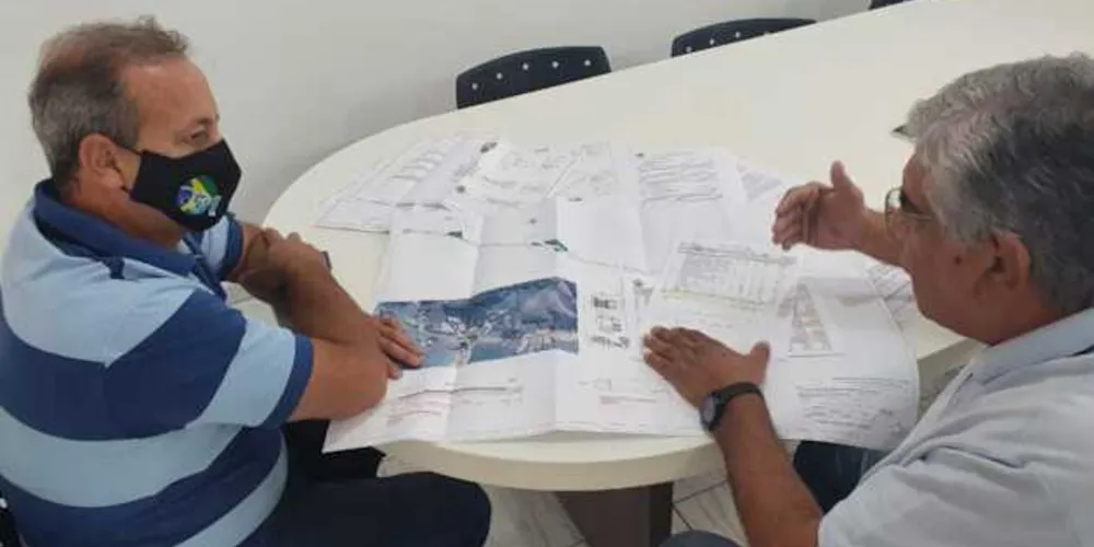 Imagem ilustrativa da imagem Moacyr destaca obra de pavimentação em Castro