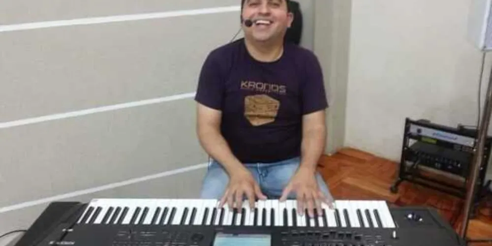 Robson tem recebido inúmeras homenagens nas redes sociais