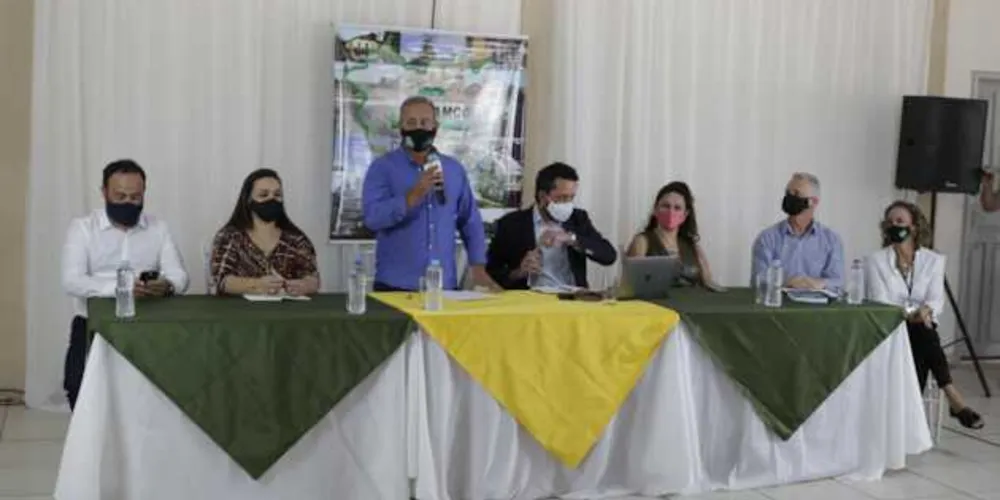 Encontro realizado nesta quarta-feira (10) alinhou planos e estratégias para viabilizar retorno adequado do ensino
