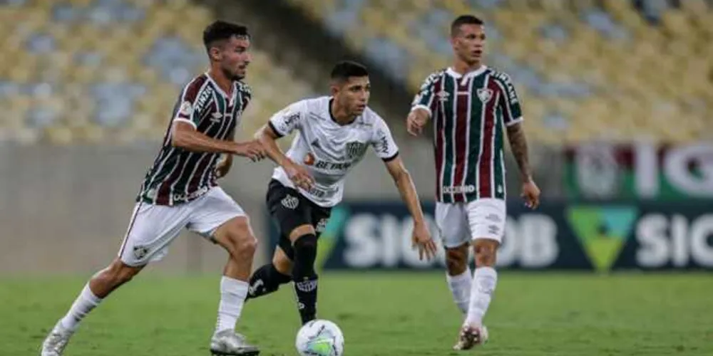 Com o resultado, o time comandado pelo argentino Jorge Sampaoli fica na 3ª posição com 61 pontos. Já a equipe do técnico Marcão é a 5ª, com 57 pontos.