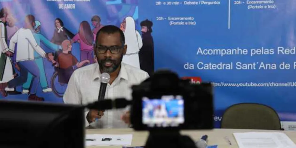 O assistente social Adrianis falou dos objetivos da campanha