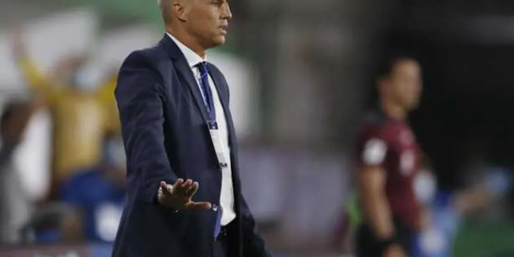 Imagem ilustrativa da imagem São Paulo anuncia o argentino Crespo como novo técnico
