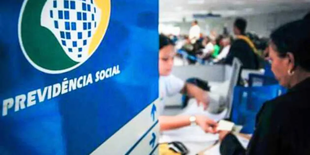 Aposentados e pensionistas podem solicitar o crédito com taxas que não ultrapassam 1,80% ao mês