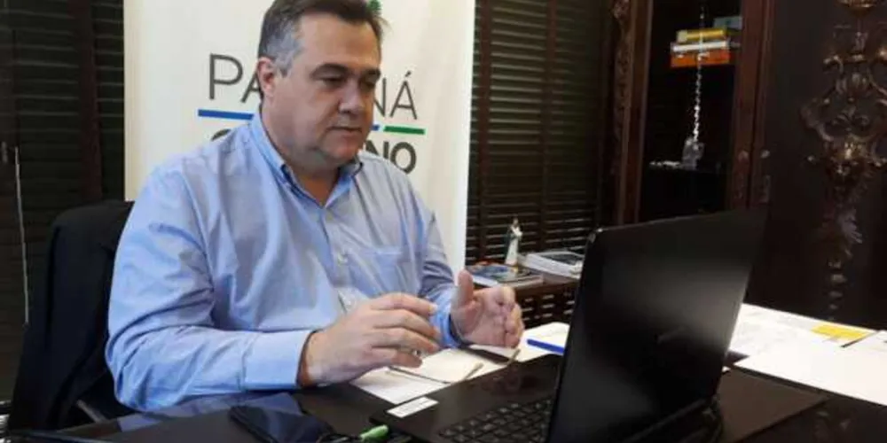 Secretário de Estado da Saúde recebeu alta no sábado (13)