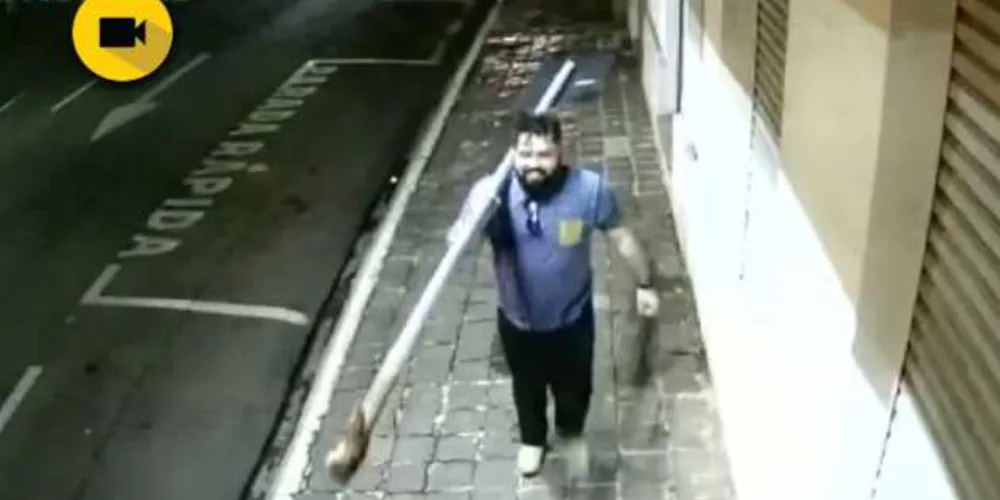 Imagem ilustrativa da imagem Câmera flagra grupo furtando placas de trânsito em PG