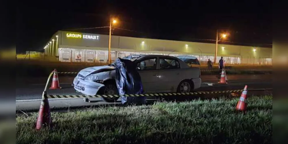 Imagem ilustrativa da imagem Homem morre atropelado por carro em rodovia do PR