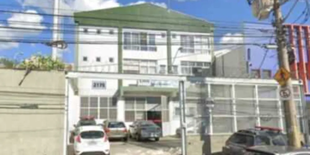 A acusada responderá pelo crime de tortura e foi levada ao sistema prisional. 