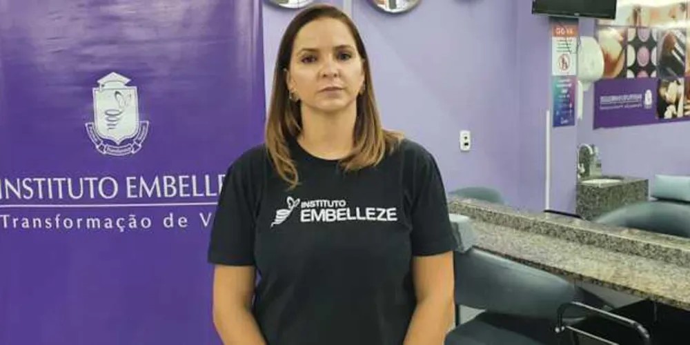 Imagem ilustrativa da imagem Escola profissionalizante oferta cursos na área da beleza em PG
