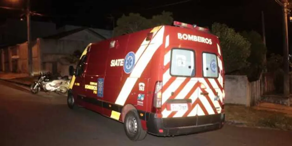 Acidente foi registrado no cruzamento das ruas Álvares de Azevedo e José Delezuk