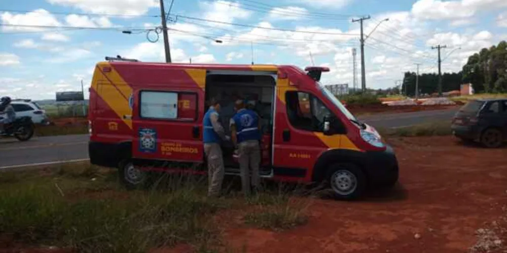 Imagem ilustrativa da imagem Rapaz fica ferido após queda de moto em Uvaranas