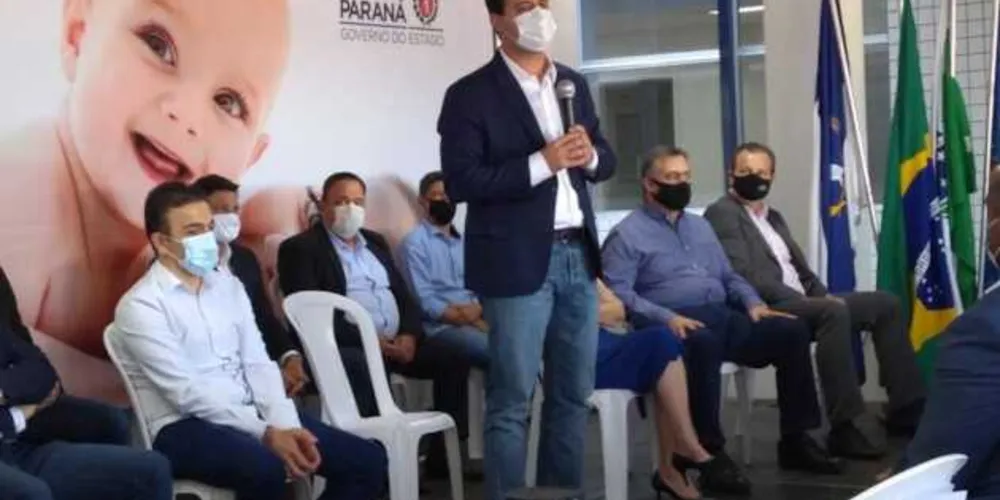 Governador está em Ponta Grossa na manhã desta segunda-feira para inauguração de nova ala no HU