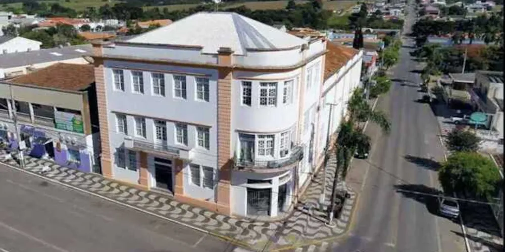 Documento oficializado pelo prefeito Sérgio Belich altera a redação do decreto anterior visando priorizar o controle da doença