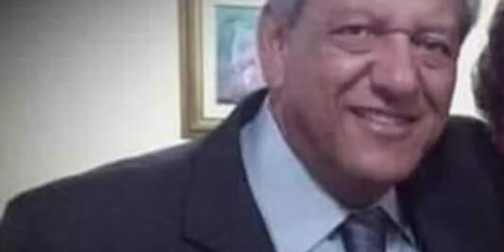Familiares e amigos se despediram do professor nas redes sociais