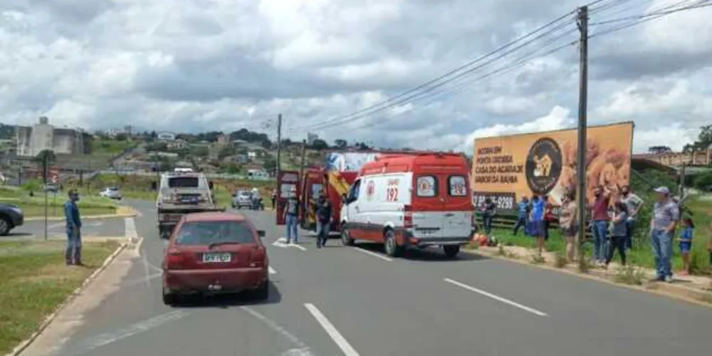 Acidente ocorreu na Visconde de Taunay, altura da rotatória com a rua Londrina