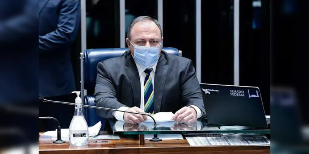 Pazuello disse que a negociação seria por 100 milhões de doses, mas com a entrega de 8,71 milhões de doses em julho