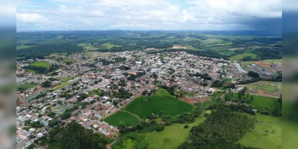 Equipes já avaliam a localização ideal para o novo prédio. Município espera contar com centro cirúrgico e outros serviços