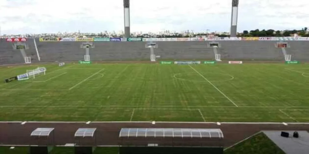 Estádio Olímpico Regional, em Cascavel, deve voltar a receber jogos pelo Estadual