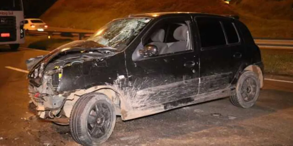 Acidente ocorreu nas proximidades do viaduto Eurico Batista Rosas