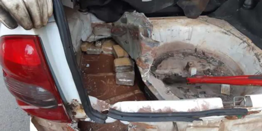 Droga estava em um fundo falso no carro