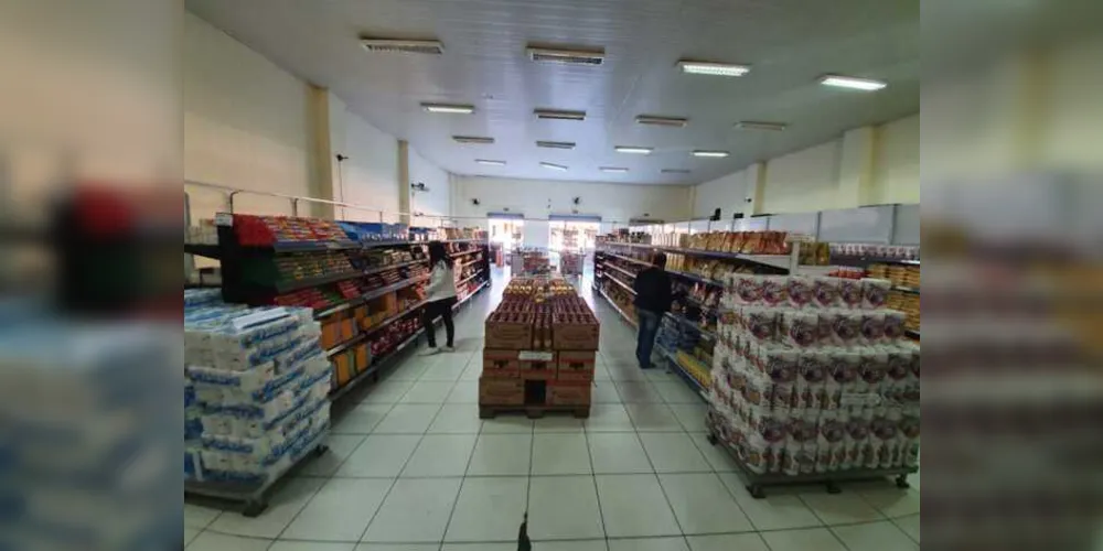 Imagem ilustrativa da imagem Mercado da Família mantém atendimento na pandemia