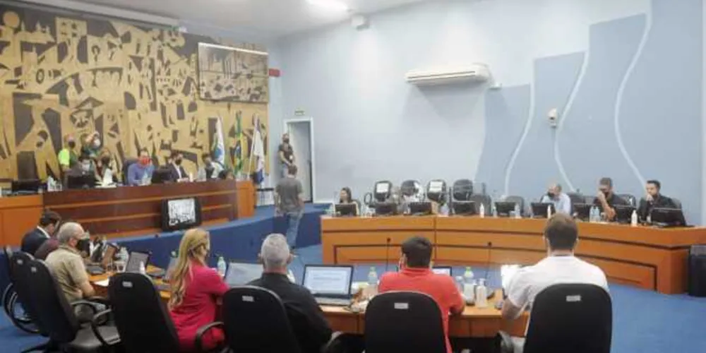 Parlamentares decidiram pela votação na Sessão de hoje (8).