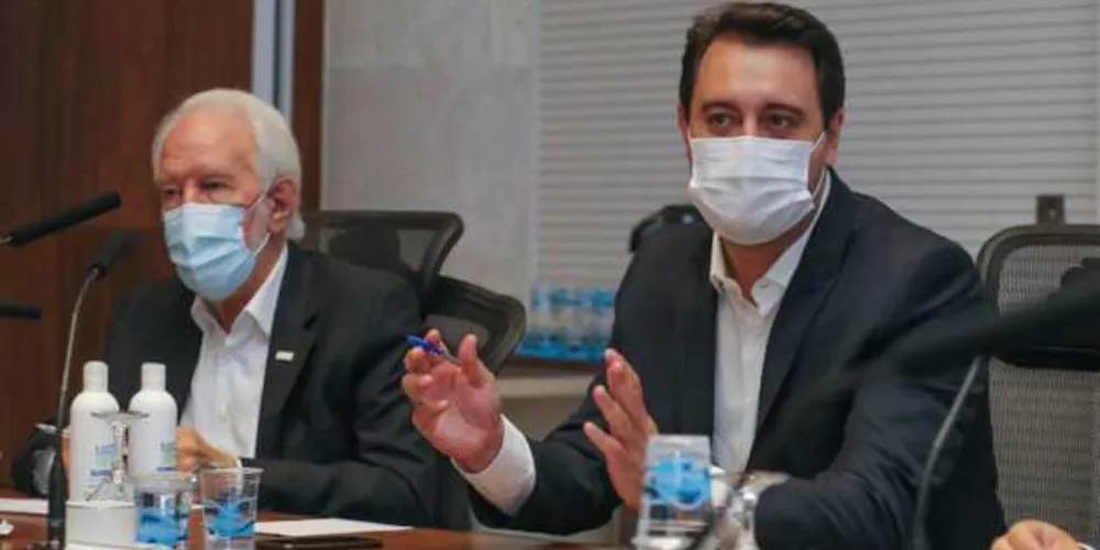 Ratinho Junior se reuniu com diversas outras autoridades.