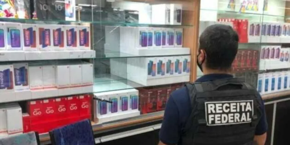 Servidores entram em greve hoje (9) e amanhã (10).