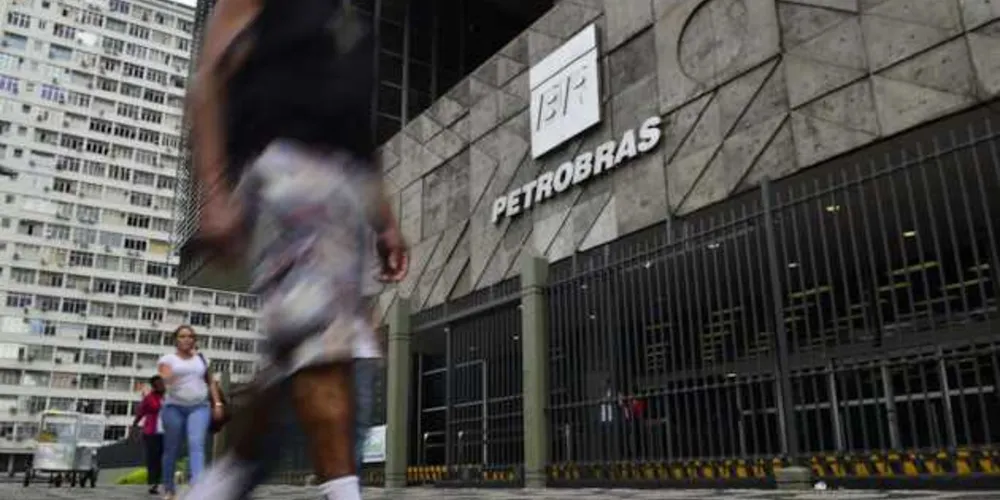 O conselho tem 11 integrantes, mas apenas oito serão escolhidos na próxima assembleia.