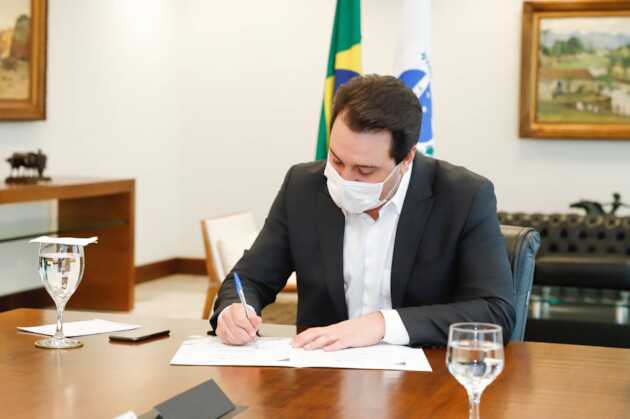 Governador do Estado do Paraná, Ratinho Júnior (PSD).