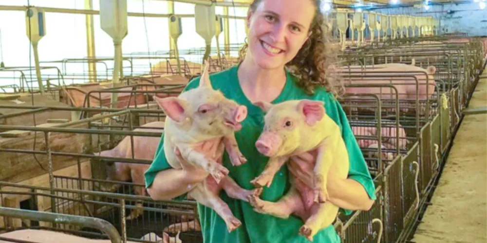 Rafaela Hilgemberg foi indicada ao Prêmio Estudante Dez, da Associação Brasileira de Zootecnistas (ABZ). 