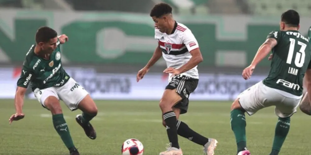 O Palmeiras busca o bicampeonato paulista, feito que atingiu pela última vez entre 1993 e 1994. O São Paulo não vence a competição desde 2005