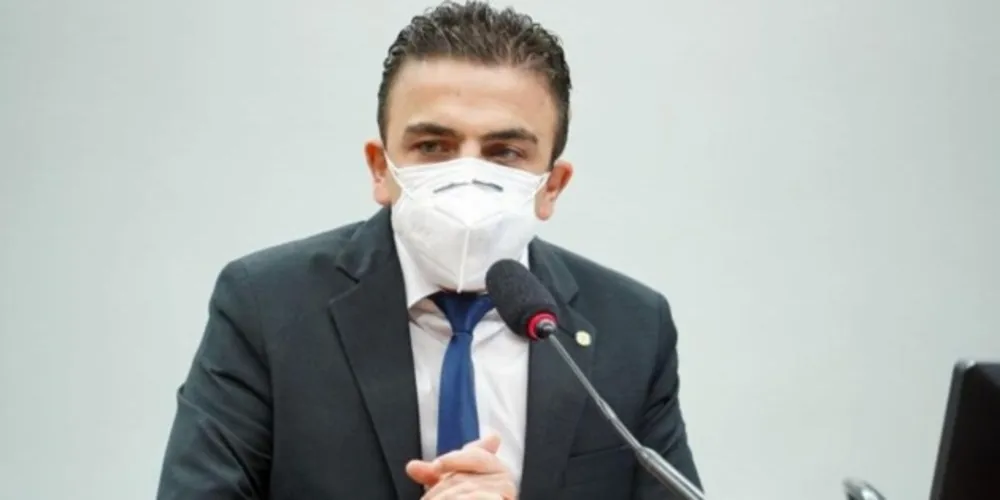 Deputado federal Aliel Machado.