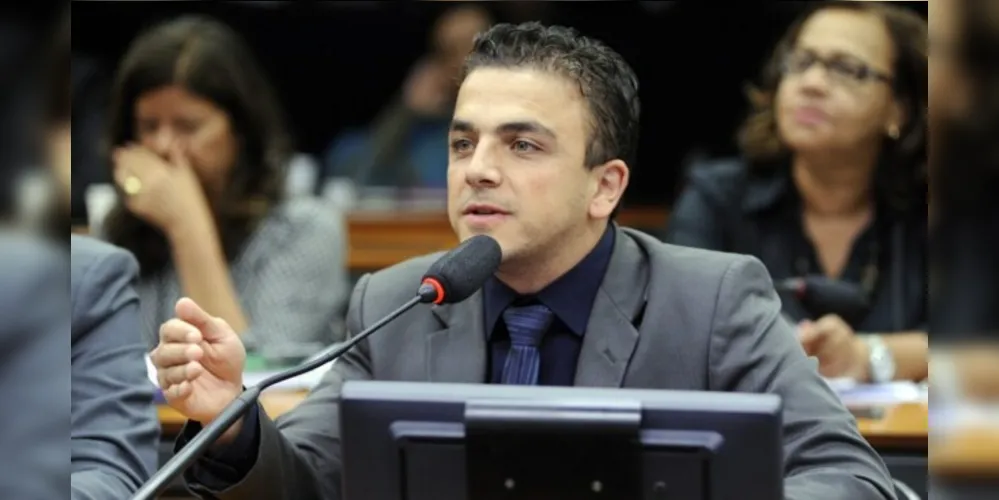 Deputado federal Aliel Machado (PSB).