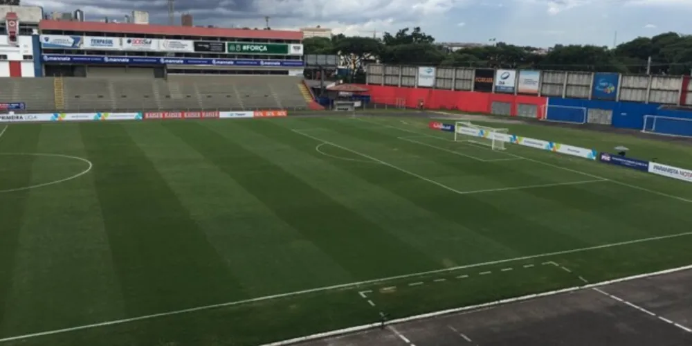Partida acontece nesta segunda-feira, na Vila Capanema, às 15h20