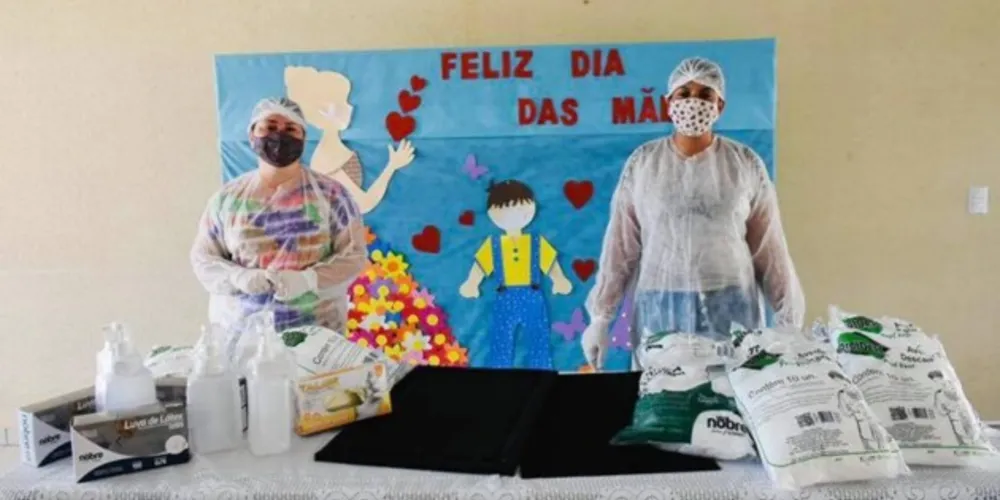 Distribuição dos materiais já começou em todos os Cmeis e escolas municipais