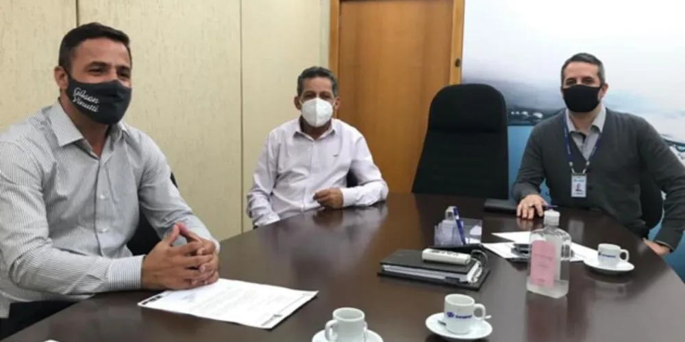 Prefeito cumpriu agenda em Curitiba nesta terça-feira (27)