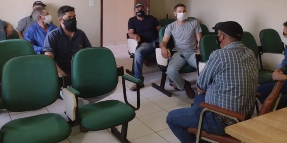 Secretaria de agricultura participou de reunião com o Sindicato Rural na última semana