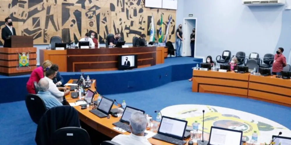 Vereadores fizeram a solicitação para a prefeita Elizabeth Schmidt (PSD).